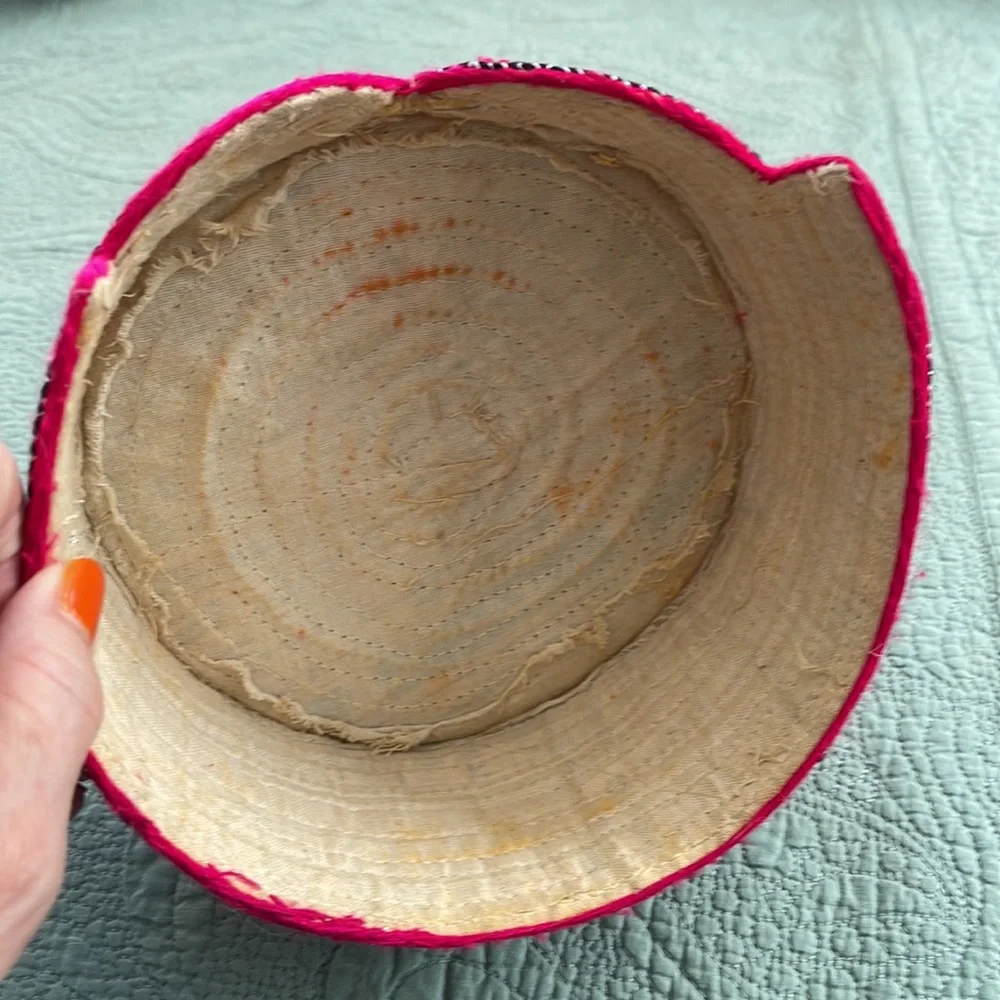 Sindhi Pakistani Hat Hand Made - Picture 3 of 5